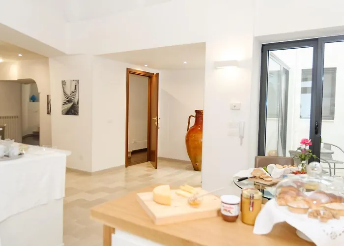 לינה וארוחת בוקר Welcome אוסטוני